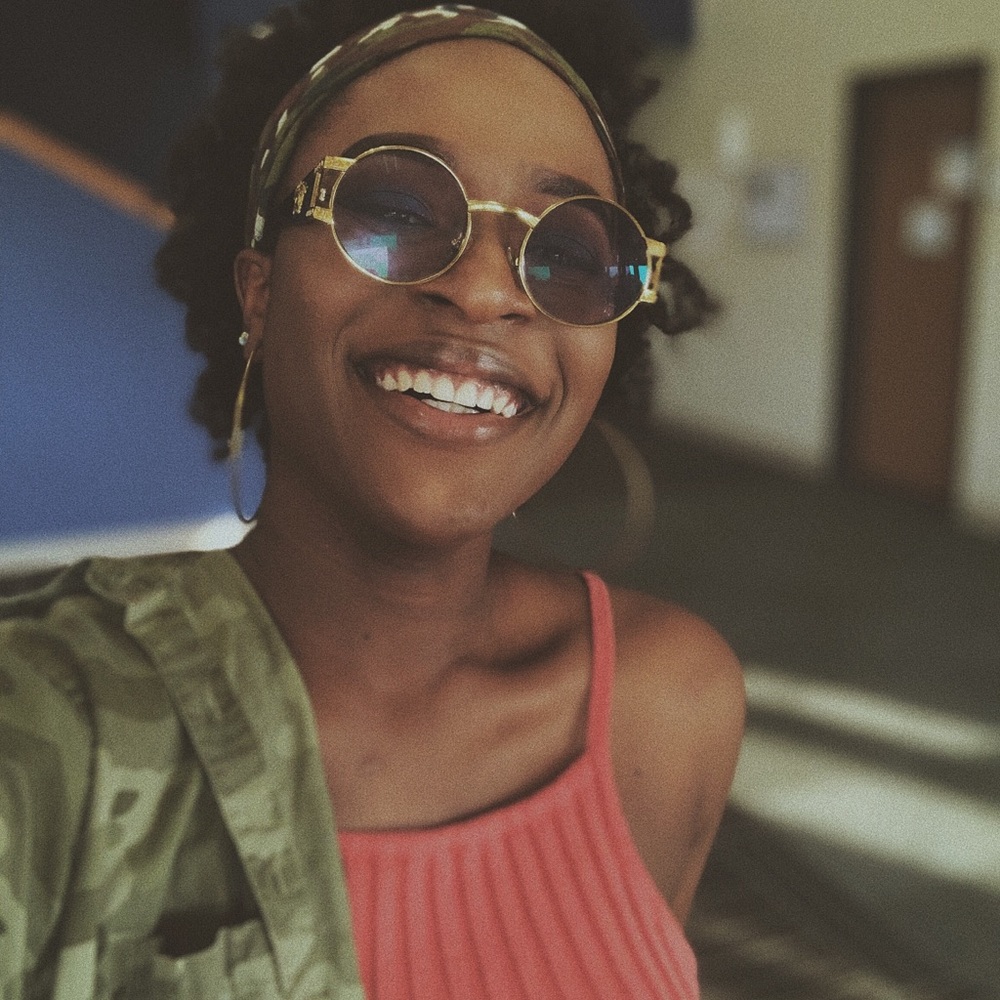 Meet your Posher, Thelma